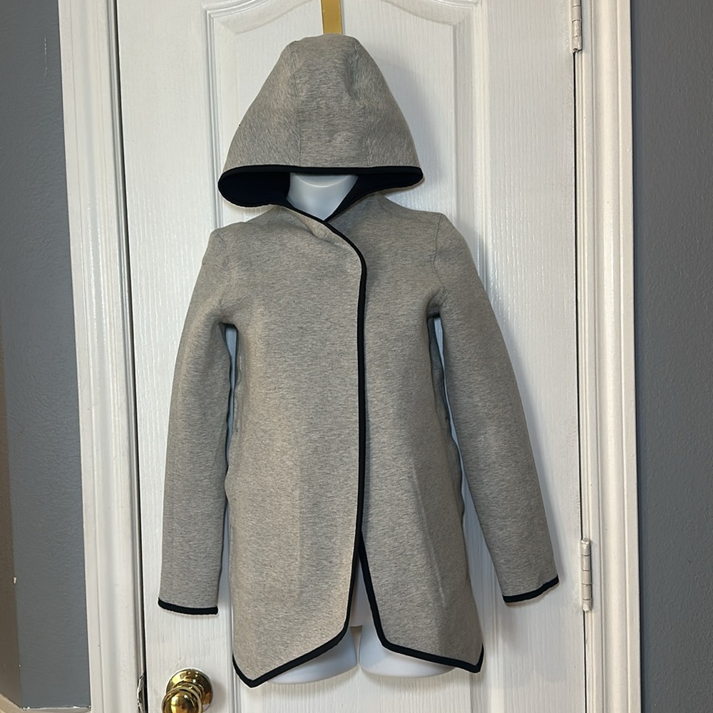 Ivivva On The Double Wrap Reversible Jacket Gray/Black Girl 8 - Picture 6 of 12